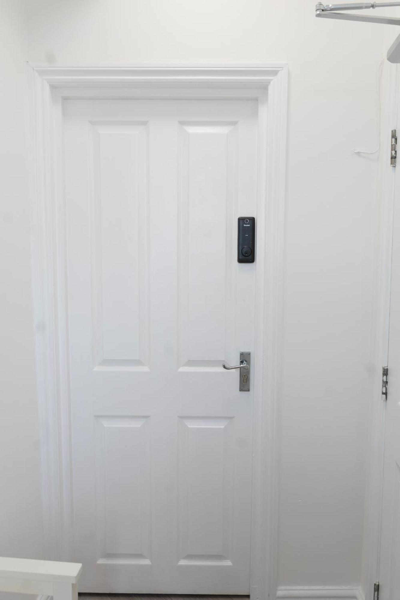 5C- Stylish Urban Retreat - Spacious 2 Bed Flat London Kültér fotó