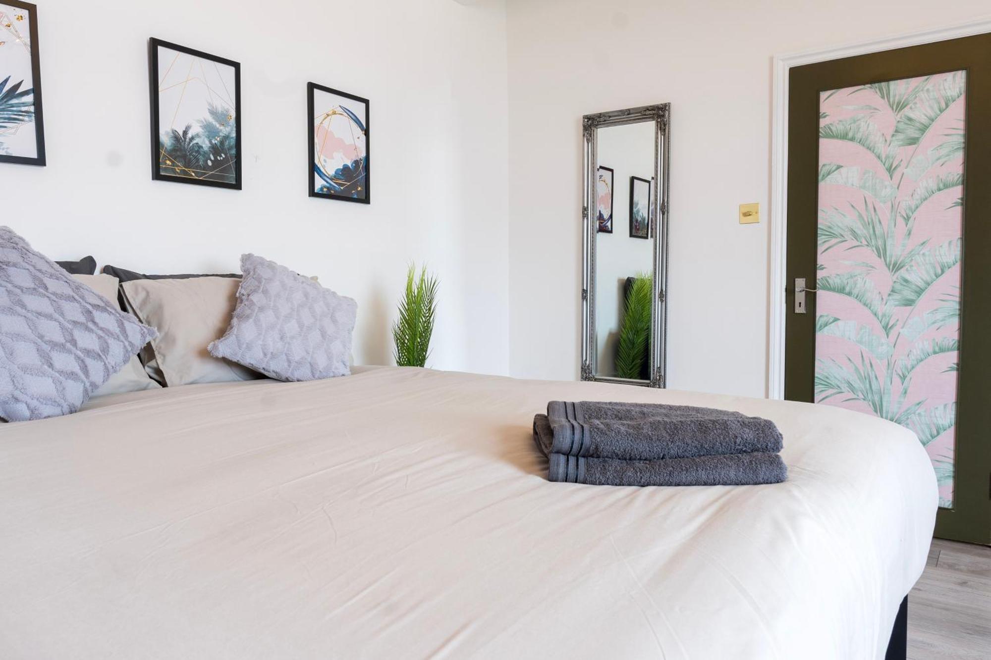 5C- Stylish Urban Retreat - Spacious 2 Bed Flat London Kültér fotó