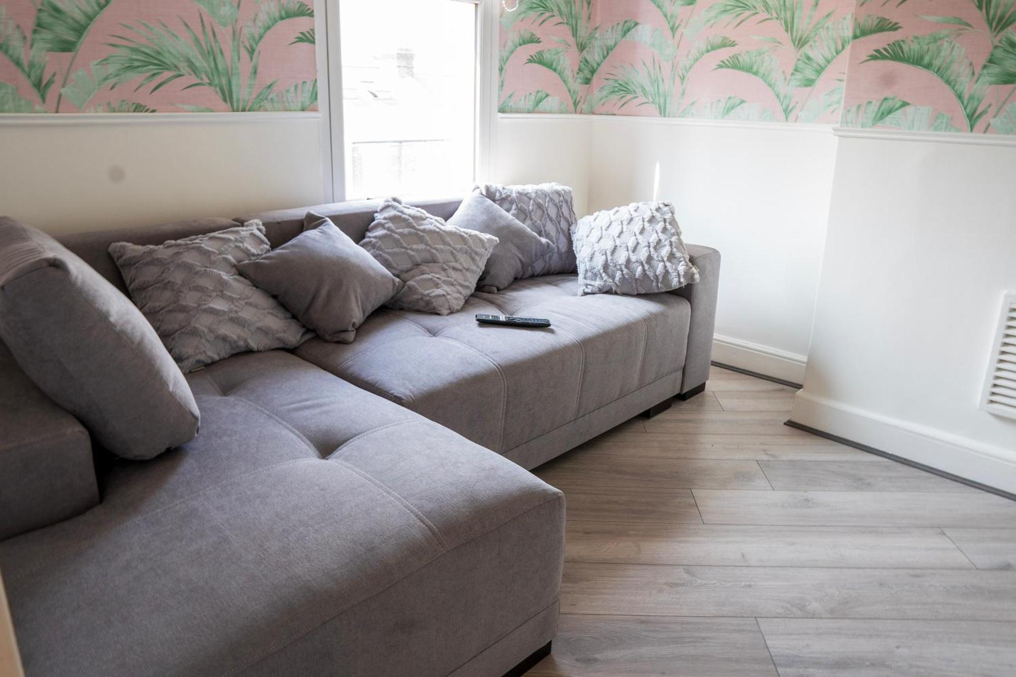 5C- Stylish Urban Retreat - Spacious 2 Bed Flat London Kültér fotó