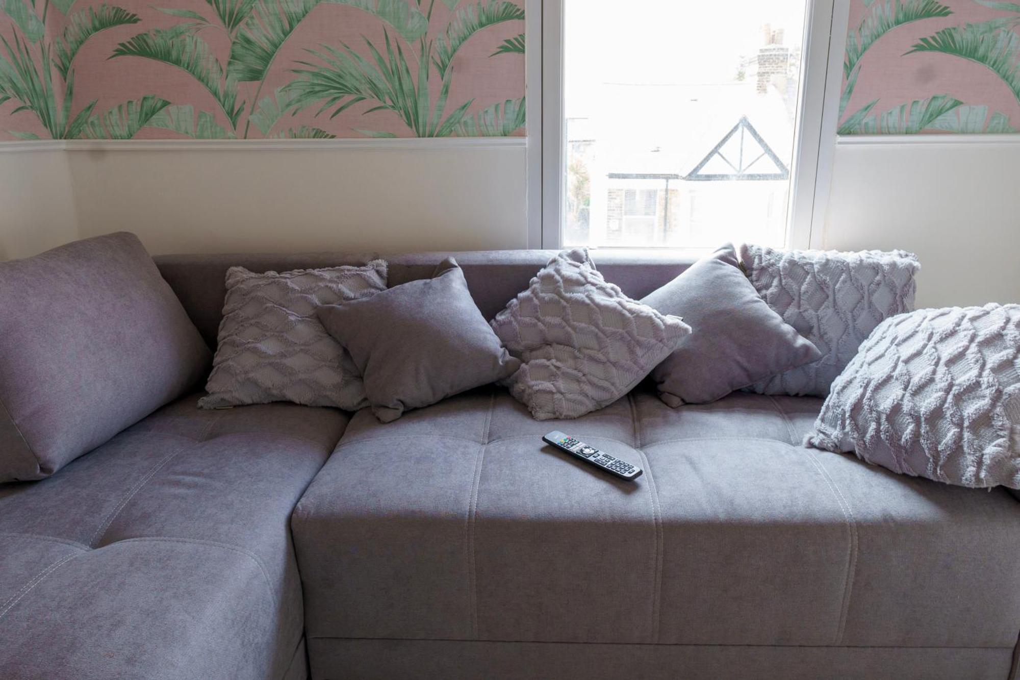 5C- Stylish Urban Retreat - Spacious 2 Bed Flat London Kültér fotó